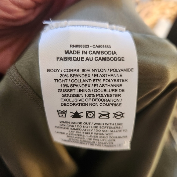 ⭐️Nike Bliss Luxe Dri-FIT Training Skort – Olive Green | Women’s Medium - Picture 8 of 8